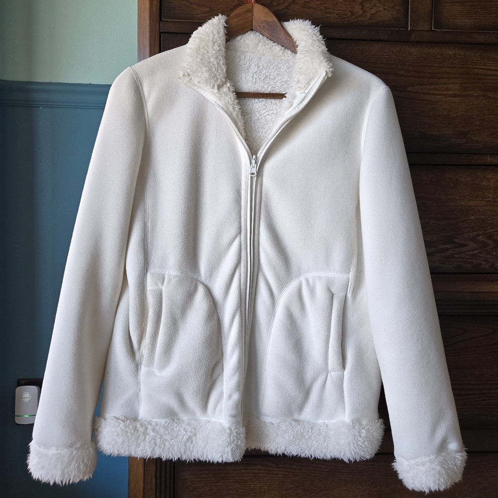 New Reversible White Fleece Faux Fur Jacket Large